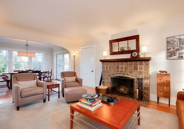 Photo of 8234 S 114th St, Seattle, WA 98178
