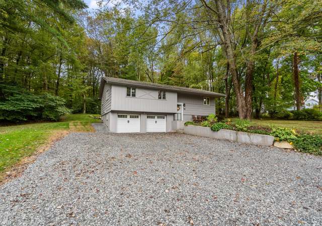 Property at 3 Richard Dr, Berlin, MA 01503, 3 beds, 2 baths