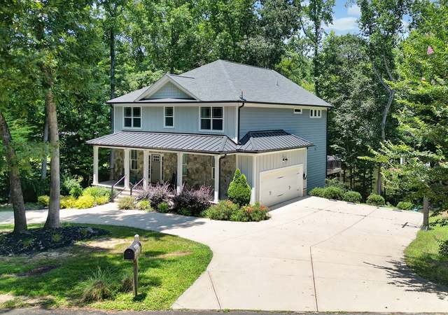 Property at 463 Lake Wylie Rd, Belmont, NC 28012, 5 beds, 3.5 baths