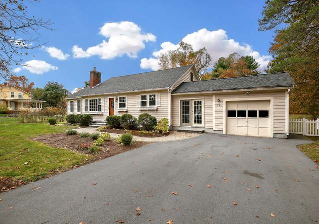 Photo of 33 Hall Rd, Chelmsford, MA 01824
