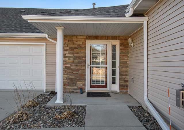 Property at 8655 N 161st Plz, Bennington, NE 68007, 2 beds, 2 baths