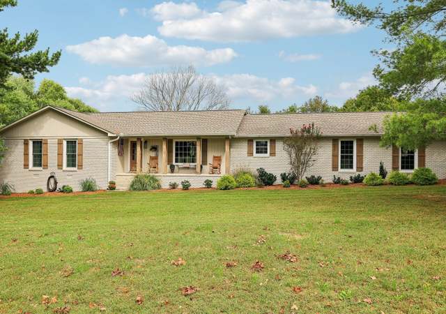 Property at 3411 Murphy Ln, Columbia, TN 38401, 3 beds, 2 baths