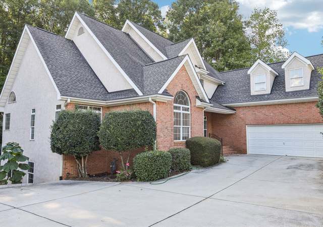 Property at 135 Eagles Club Dr, Stockbridge, GA 30281, 4 beds, 3.5 baths