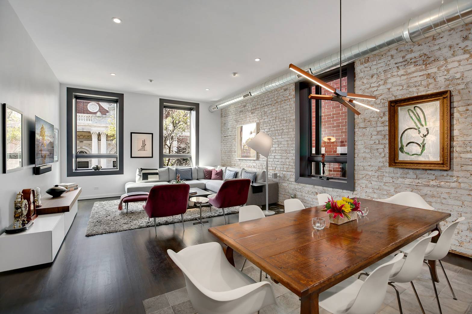 living room in apartment for rent
